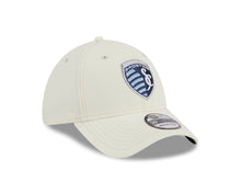 39Thirty Classic Fitted - White